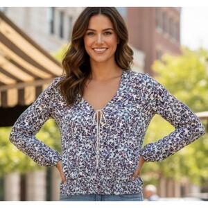 Mossimo Wrap front Floral Blouse Cream Size M